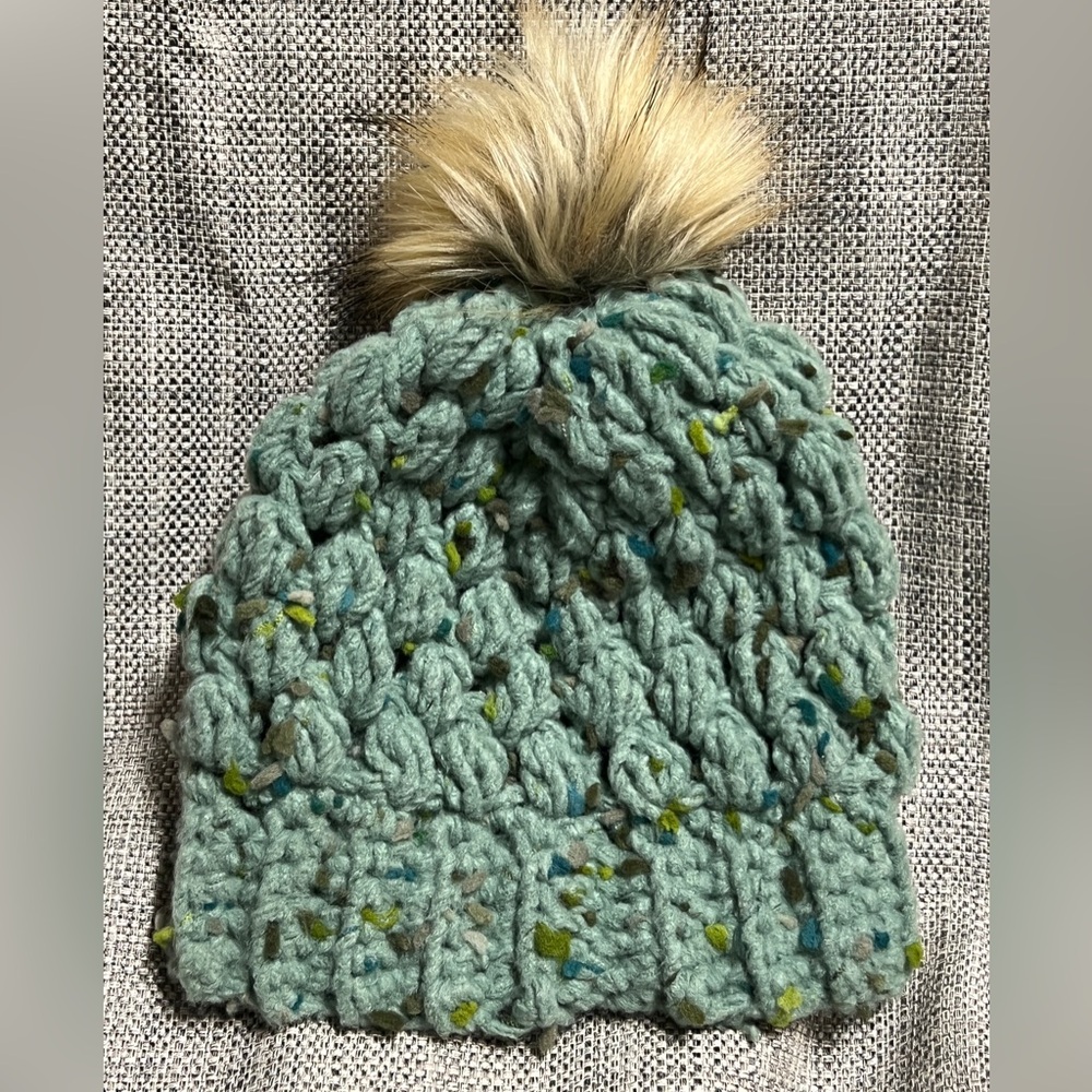 Chunky Knit Beanie with Faux Fur Pom